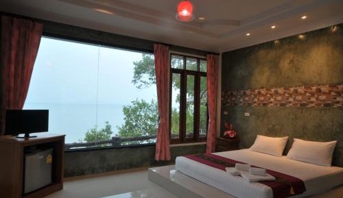 Deluxe Double Room with Balcony and Sea View