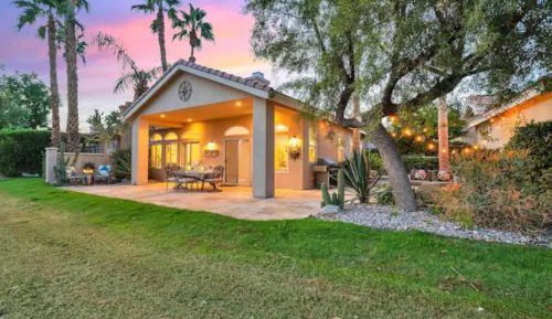 Three-Bedroom Holiday Home 