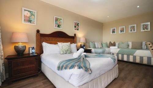 Standard Twin Room with Garden View