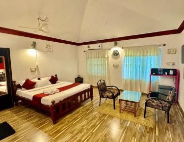 Standard Family Room