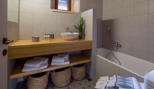 Two-Bedroom Villa (5 Adults)