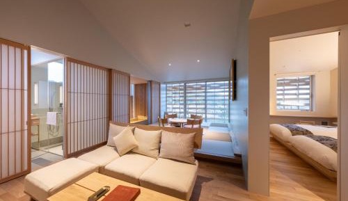 Suite with Spa Bath