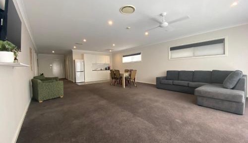 Three-Bedroom Apartment Suite