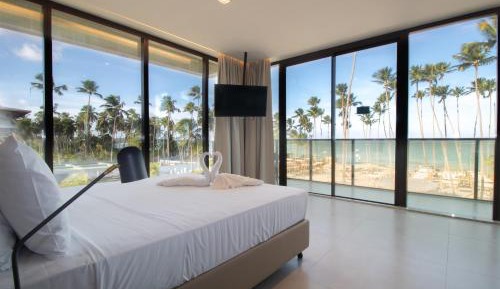 Deluxe Suite with Sea View