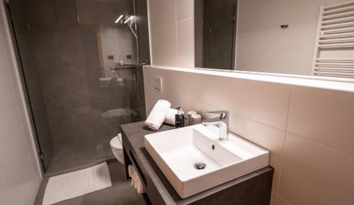 Apartment with View and Balcony