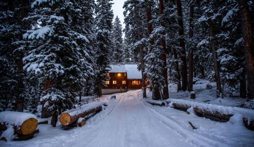 Four-Bedroom Holiday Home