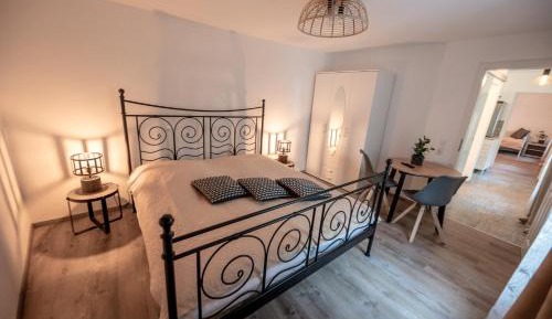 Apartment with Shower