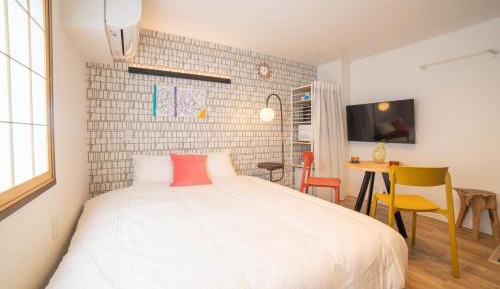 Queen Room