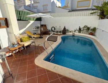 Standard Double Room with Shared Bathroom