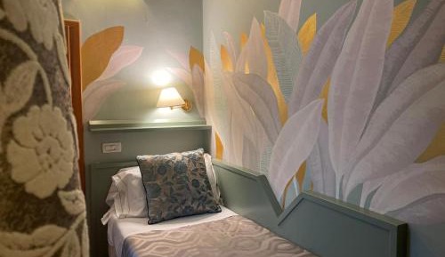 Comfort Small Single Room