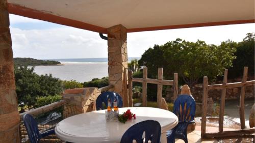 Three-Bedroom Apartment with Sea View