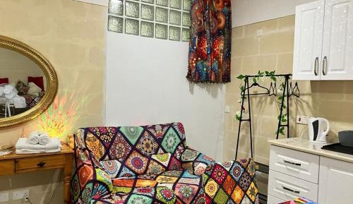 Standard Studio