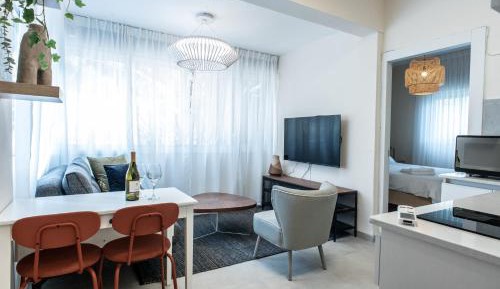 Elegant One bedroom Apartment- unit 3