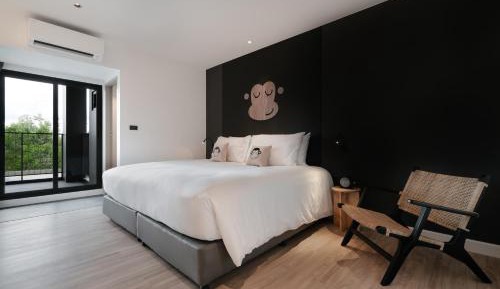 Deluxe Double Bed