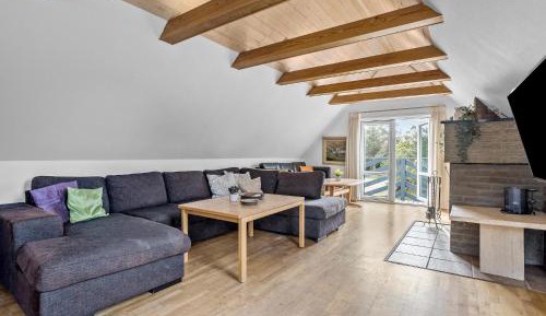 Seven-Bedroom Holiday Home