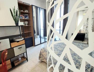 Studio with Balcony