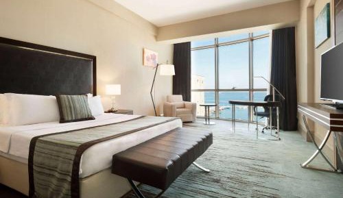 Deluxe King Room with Sea View