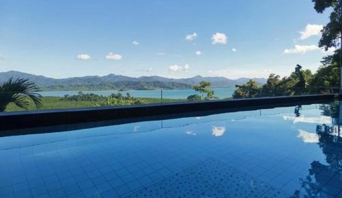 Villa with Sea View