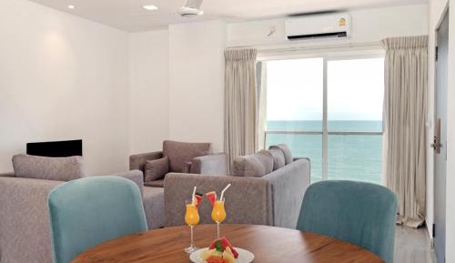 Two-Bedroom Suite