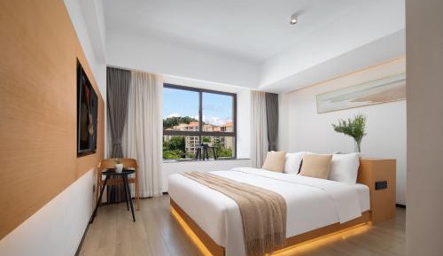 Deluxe Double Room with Shower