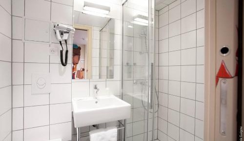 Economy Single Room