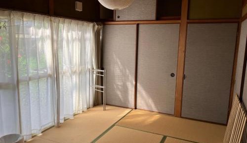 Japanese-Style Room