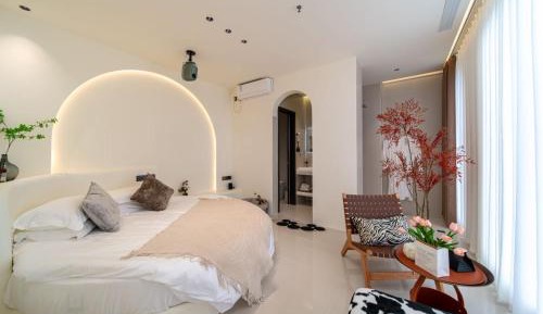 Superior King Room