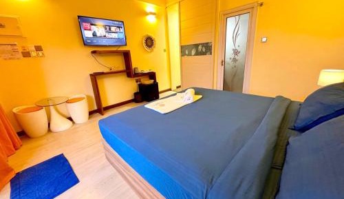 Deluxe Double or Twin Room