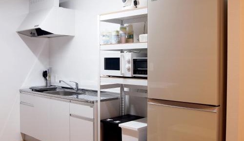 Twin Room with Shared Bathroom