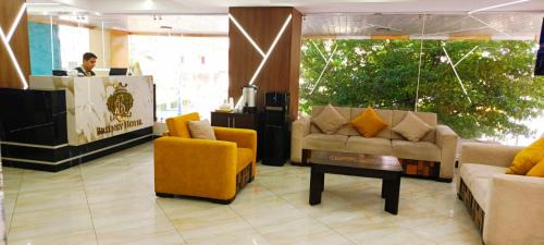 Deluxe Double Room (1 adult + 2 children)