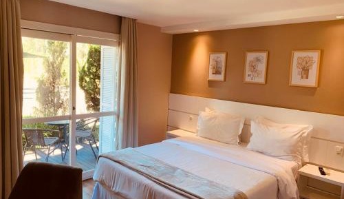 Suíte Casal com Varanda