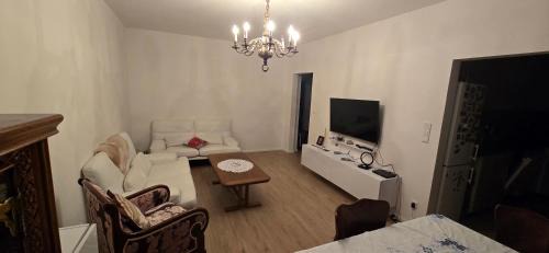 Three-Bedroom Apartment with Balcony