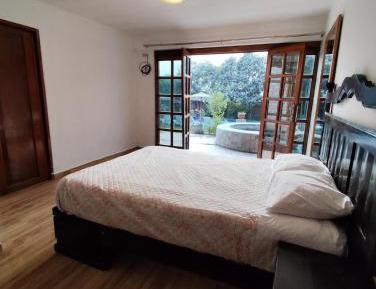 Deluxe Bungalow with Garden View