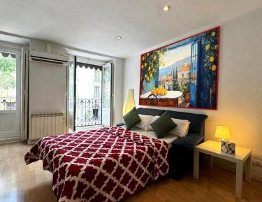 Superior Apartment with City View