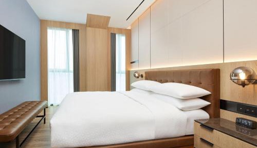 Standard King Room