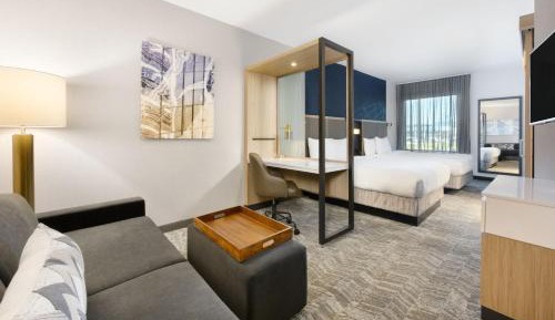 One-Bedroom Suite