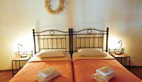 Classic Quadruple Room