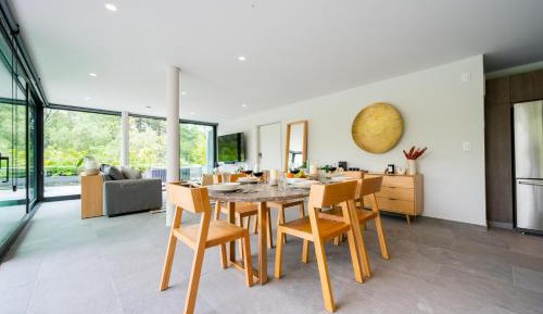 Luxury Penthouse, 1 Bedroom, Terrace, Park View