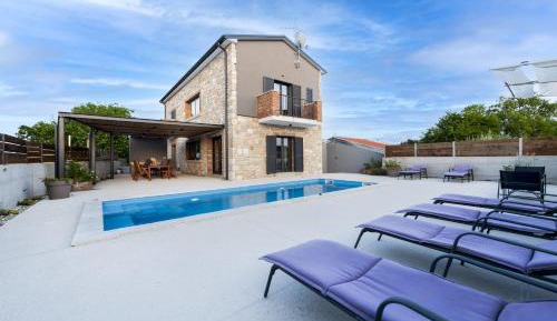 Villa with Private Pool