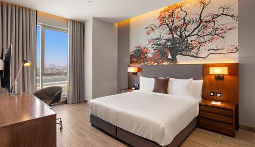 Deluxe King or Twin Room