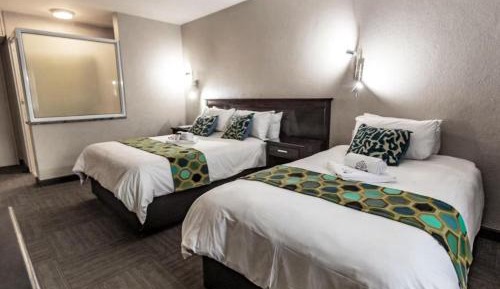 Deluxe Double Room with Shower