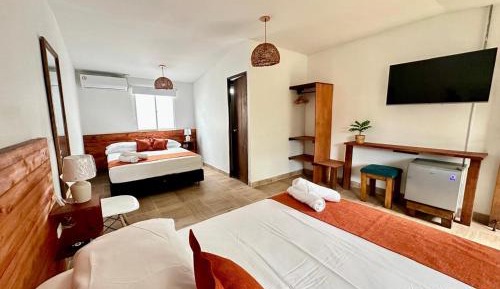 Quadruple Room with Private Bathroom