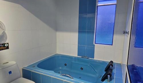 King Suite with Spa Bath