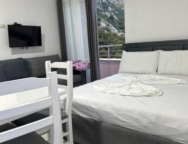 Apartment with View and Balcony