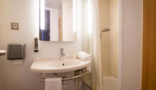 Classic Quadruple Room