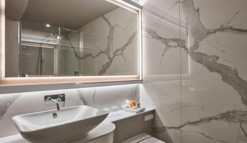 One Room Suite with Kitchenette