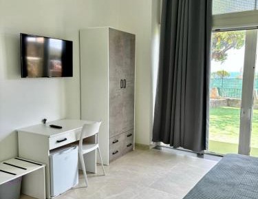 Deluxe Double Room with Sea View