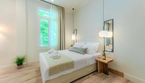 Deluxe Suite with Sea View