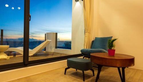 Double Room with Balcony and Sea View
