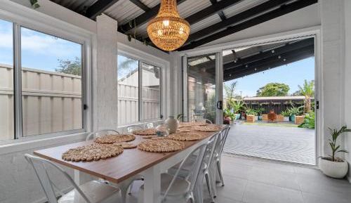 Four-Bedroom Holiday Home